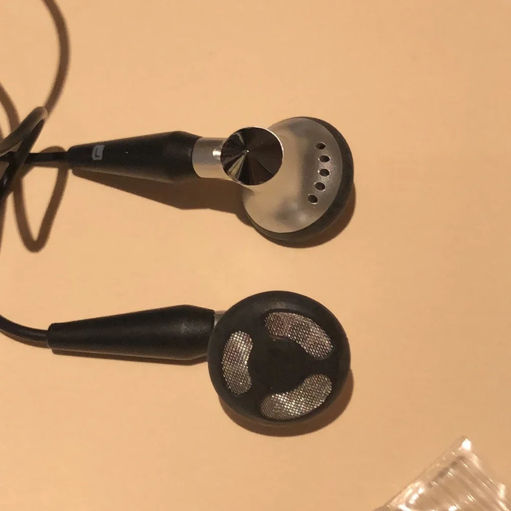 BlackBerry Wired Stereo Headset 3.5mm Original OEM HDW-14322-001